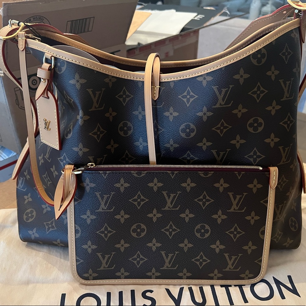 Louis Vuitton Carryall MM and pouch set